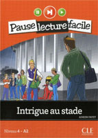 INTRIGUE AU STADE